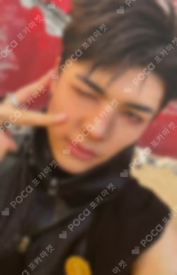 We on Fire LIMITED/STANDARD EDITION SHOWCASE Weverse PICK-UP (ALBUM) MAKI photocard image