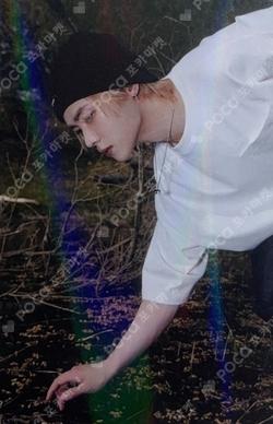 NCT KUN photocard image