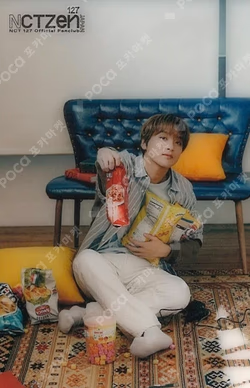 NCT 127 OFFICIAL BOOK Vol.4 Photo Stand & Photo card Set HAECHAN photocard image