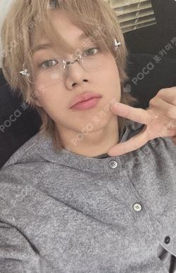 2026 SEASON'S GREETINGS PHOTO PACK TAEMIN photocard image
