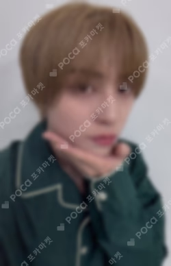 We on Fire WEVERSE LUCKY DRAW TAKI photocard image