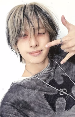 DEAD AND Illustration Keyring ver. Gaon photocard image