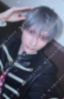 TXT HUENINGKAI photocard image