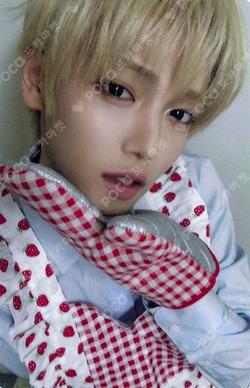 DAYDREAM APPLEMUSIC JANG HANEUM photocard image