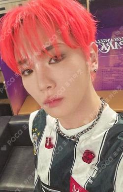 SHINee WORLD MEMBERSHIP KIT Key photocard image