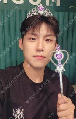 UPSIDE DOWN INTERASIA PARK WOO JIN photocard image