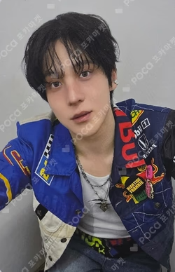 ATEEZ X ANITEEZ POP-UP STORE ANITEEZ IN COLOR ANITEEZ MINI BIB