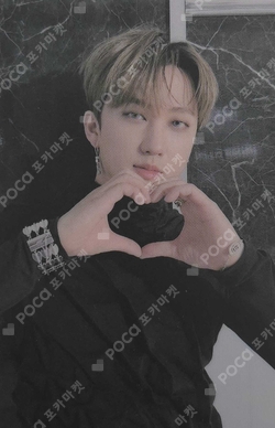 hottrack evel チャンビンChristmas Kids Stray Pocamarket, K-pop HOTTRACKS EveL Christmas CHANGBIN Kids Stray K-POP・アジア