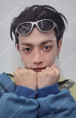ATEEZ X ANITEEZ POP-UP STORE ANITEEZ IN COLOR MAGNETIC SHOULDER STRESS BALL
