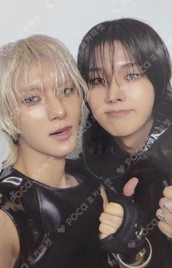 DEAD AND Photobook ver. HERO ver.