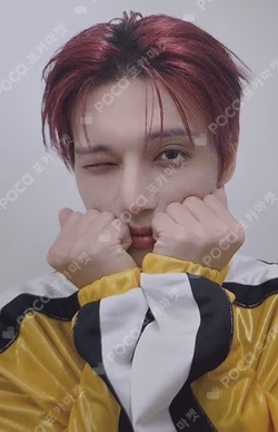 ATEEZ X ANITEEZ POP-UP STORE ANITEEZ IN COLOR MAGNETIC SHOULDER STRESS BALL