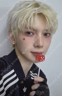 ATEEZ X ANITEEZ POP-UP STORE ANITEEZ IN COLOR ANITEEZ 3D STICKER