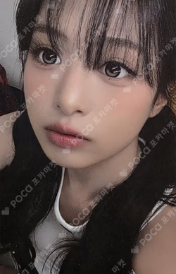 CHOOM Jewel Ver. WEVERSE AHYEON photocard image