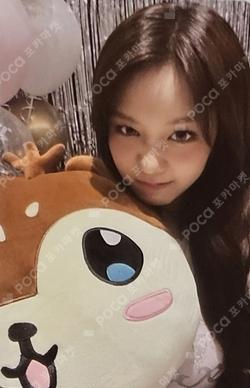 CHOOM WEVERSE PHARITA photocard image