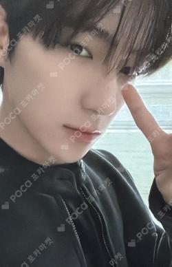 THE BOYZ CONCERT [INTER-ZECTION] fromm BOOTH EVENT HYUNJAE photocard image