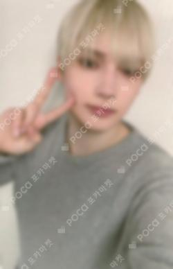 TXT HUENINGKAI photocard image