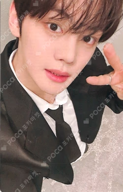 NEVER SAY NEVER YIZHIYU WINNER KIM GYUVIN photocard image