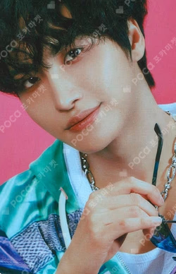 ATEEZ X ANITEEZ POP-UP STORE ANITEEZ IN COLOR RAMDOM TRADING CARD SEONGHWA photocard image