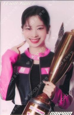 TWICE DAHYUN photocard image