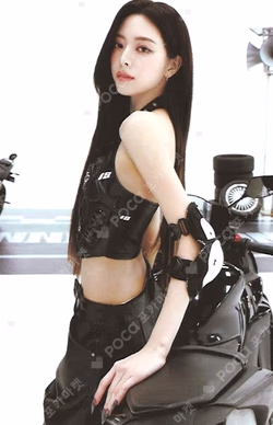 ITZY 3RD WORLD TOUR [TUNNEL VISION] in SEOUL TRADING CARD
