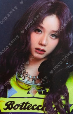 CHOOM TRADING PHOTOCARD PHARITA photocard image
