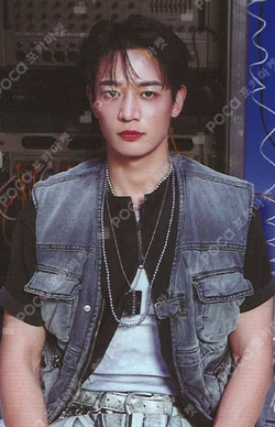 2026 SEASON'S GREETINGS RANDOM TRADING CARD SET A ver. MINHO photocard image