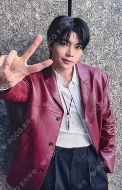 ZEROBASEONE PARK GUNWOOK photocard image