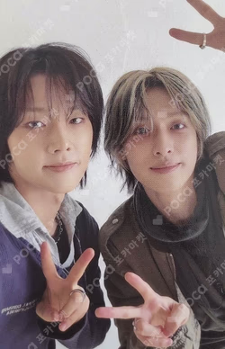 DEAD AND Photobook ver. Boy in Chic ver.