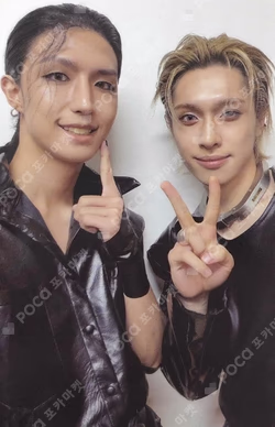 DEAD AND Photobook ver. HERO ver. Unit photocard image