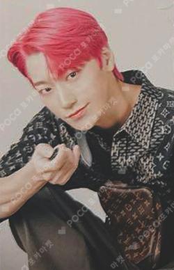 ATEEZ SAN photocard image