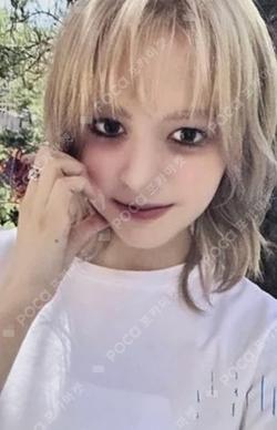 Fe3O4: STICK OUT Blue Dream Media Lily photocard image