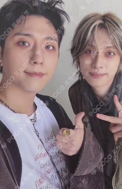 DEAD AND Photobook ver. Boy in Chic ver.