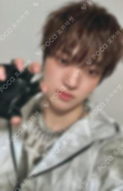 Back to Life YIZHIYU EJ photocard image