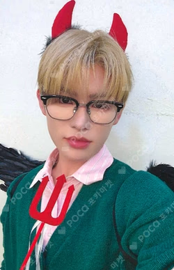 My First Kick MAKESTAR Minje photocard image