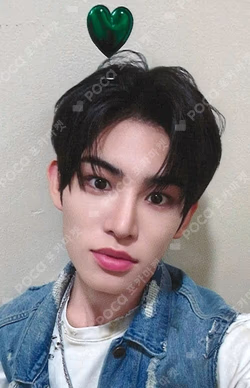 My First Flip MAKESTAR Minje photocard image