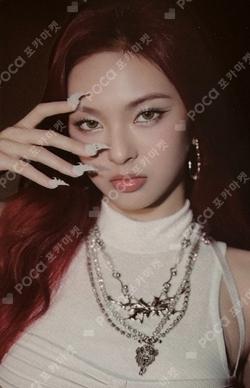 CHOOM Plush Keyring Ver. CHIQUITA photocard image
