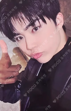 ZEROBASEONE PARK GUNWOOK photocard image