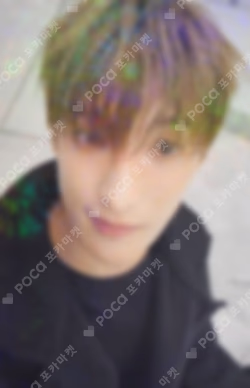 Seventeen DK photocard image