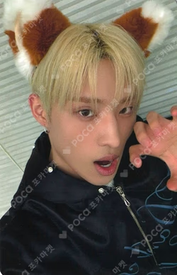 UNIQUE b.stage+ KEEHO photocard image