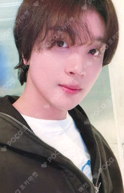 NCT HAECHAN photocard image