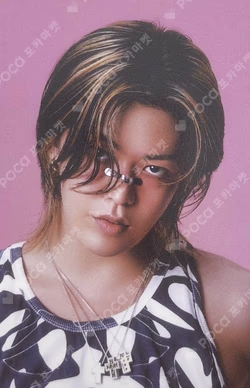 2025 SEASON'S GREETINGS RANDOM TRADING CARD [A ver.]