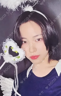 ITZY RYUJIN photocard image