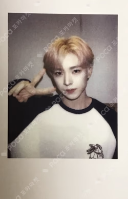 NCT YUSHI photocard image
