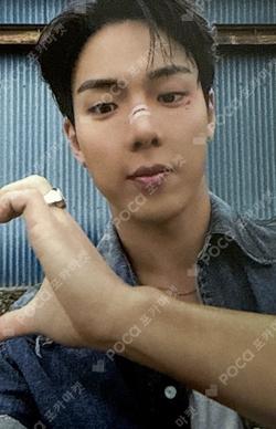 LOVE ME BROADCAST SHOWNU photocard image