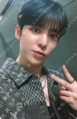 ATEEZ YUNHO photocard image