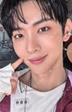 Sequence 01: Curiosity POCAALBUM ver. YOO SEUNGEON photocard image