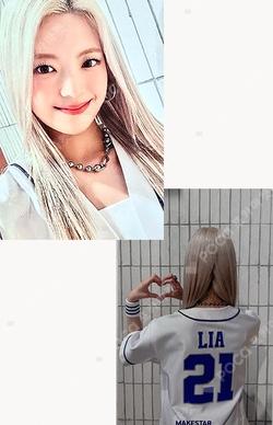 ITZY LIA photocard image