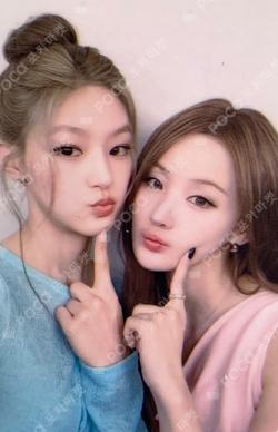 snapism X KISS OF LIFE Unit photocard image