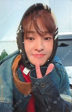 TOUGH LOVE KTOWN4U ONEW photocard image