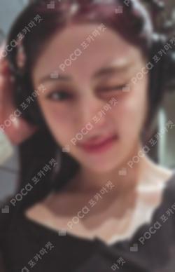 PUREFLOW pt.1 COMPACT Ver. HUH YUNJIN photocard image